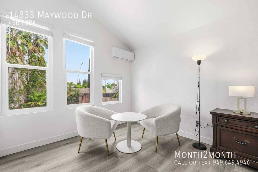 14833 Maywood Dr - Photo 4 of 39