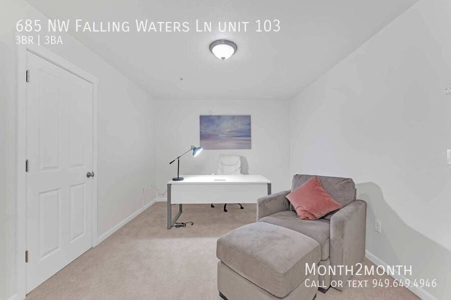 685 Nw Falling Waters Ln Unit 103 - Photo 6 of 35