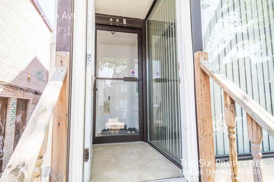 693 Euclid Ave #1 - Photo 2 of 15