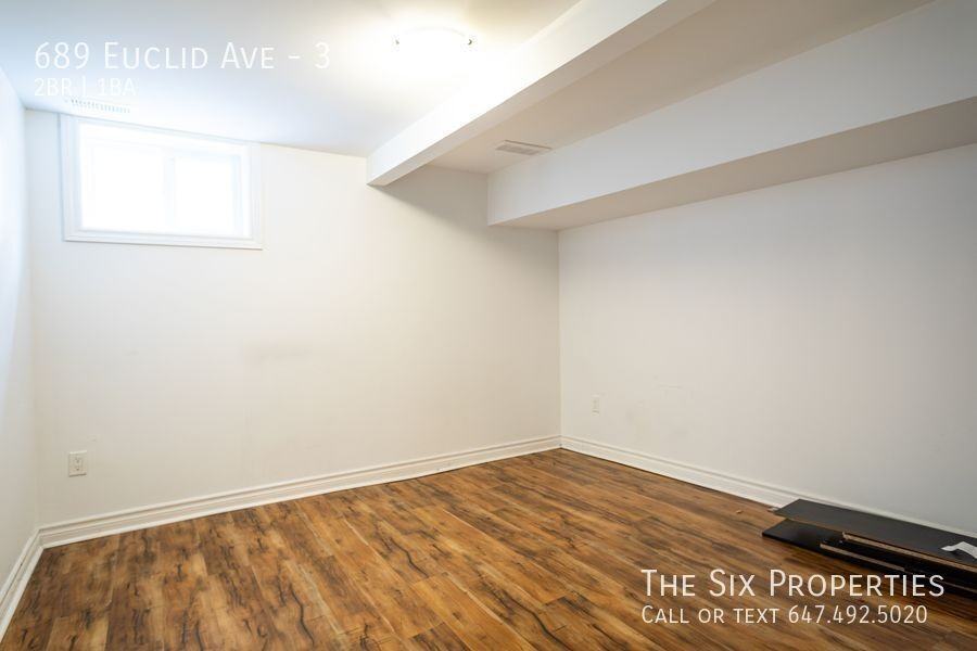 689 Euclid Ave #3 - Photo 3 of 10
