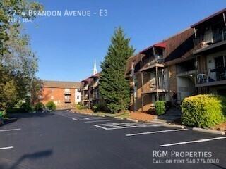 2754 Brandon Ave Sw #E3 - Photo 2 of 6