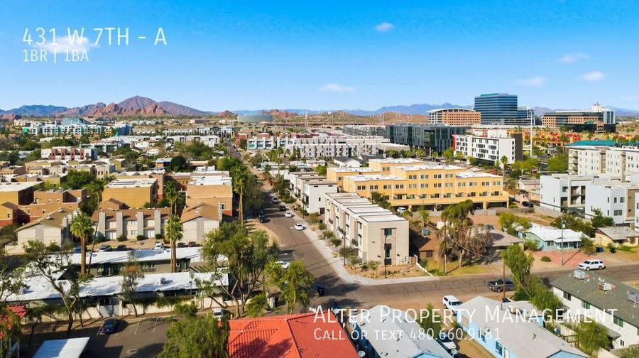 431 W 7th St #A - Photo 2 of 21