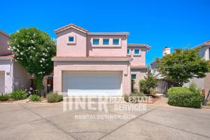 featured image of 213 Pacific Oak Ct