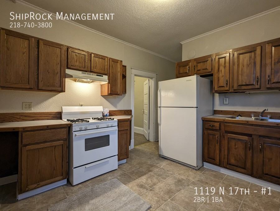 1119 N 17th St #1 - Photo 7 of 15