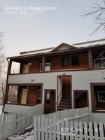 featured image of 820 E 5th St #7