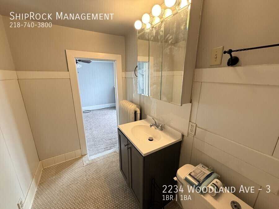 2234 Woodland Ave #3 - Photo 7 of 9