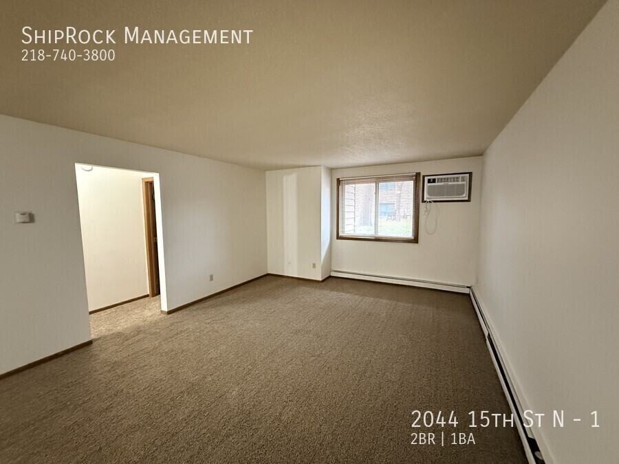 2044 15th St N #1 - Photo 3 of 10