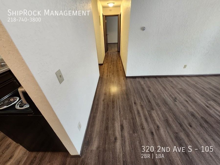 320 2nd Ave S #105 - Photo 6 of 10