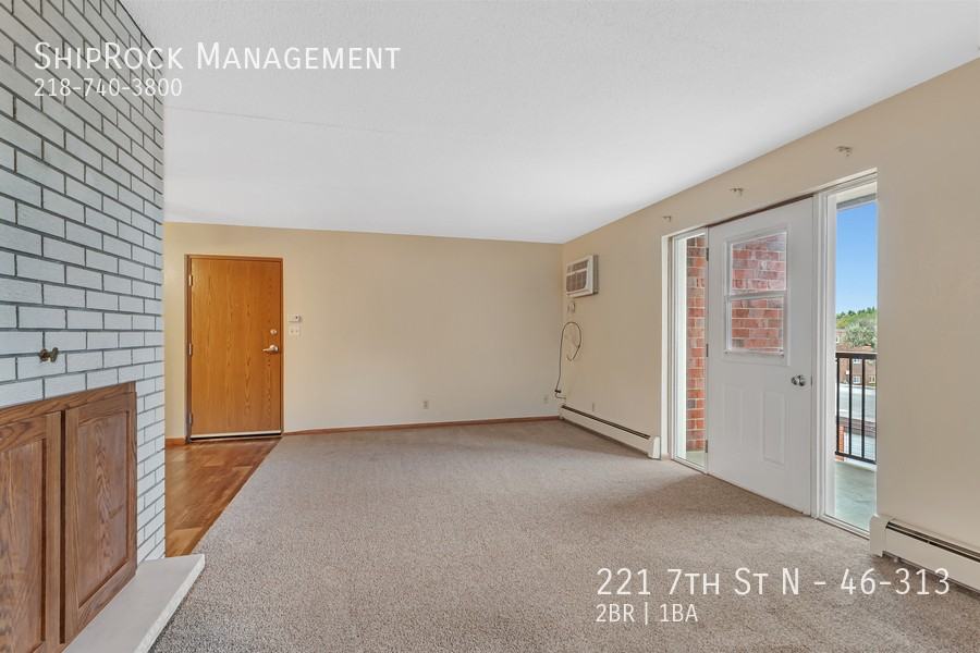 313 7th St N #46 - Photo 6 of 9