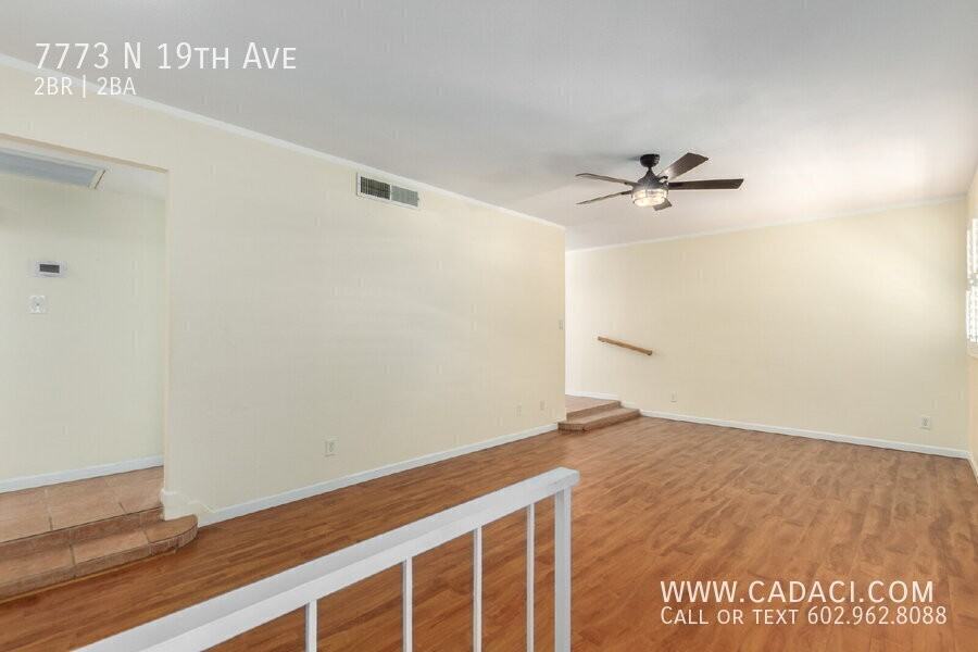 7773 N 19th Ave - Photo 7 of 49