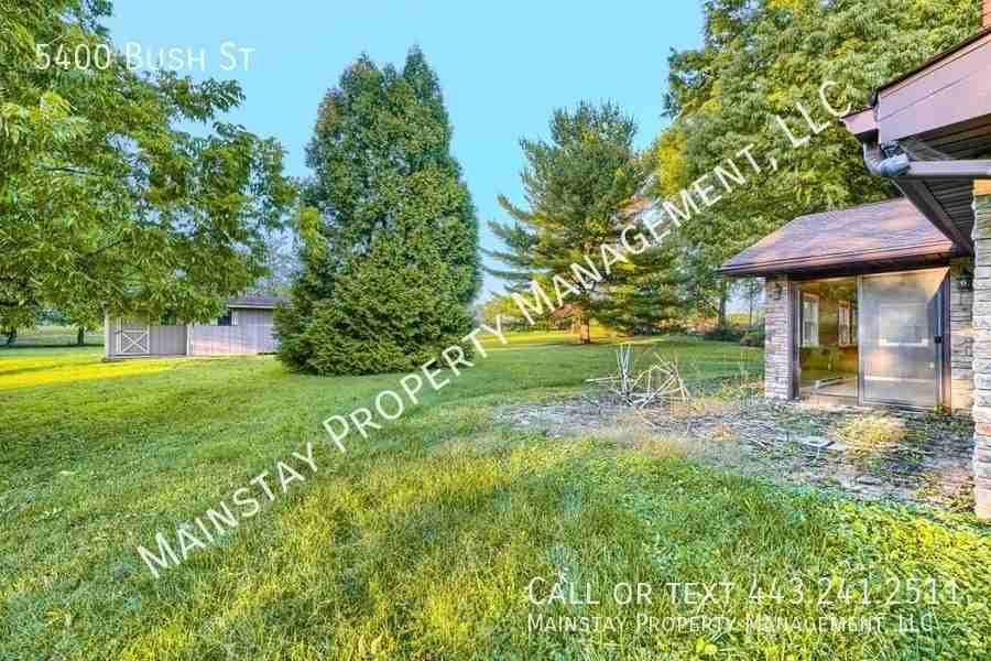 5400 Bush St - Photo 3 of 25