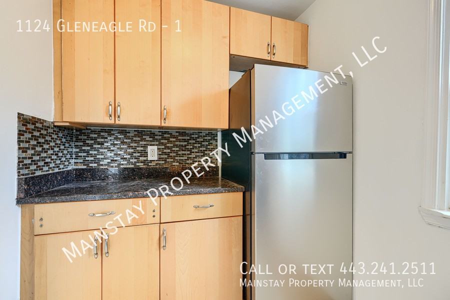 1124 Gleneagle Rd #1 - Photo 6 of 27