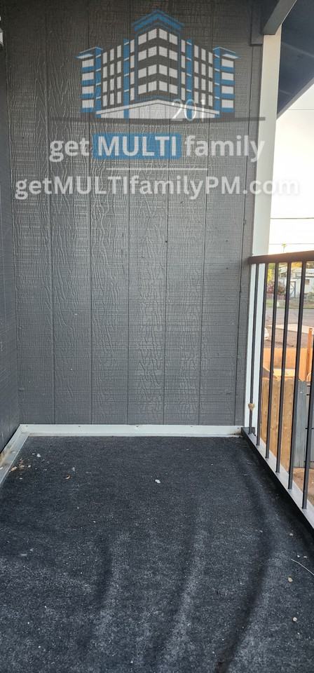 1903 N Spring #201 - Photo 7 of 17