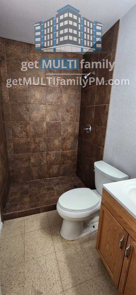 10044 N 18th Ave #2 - Photo 3 of 14