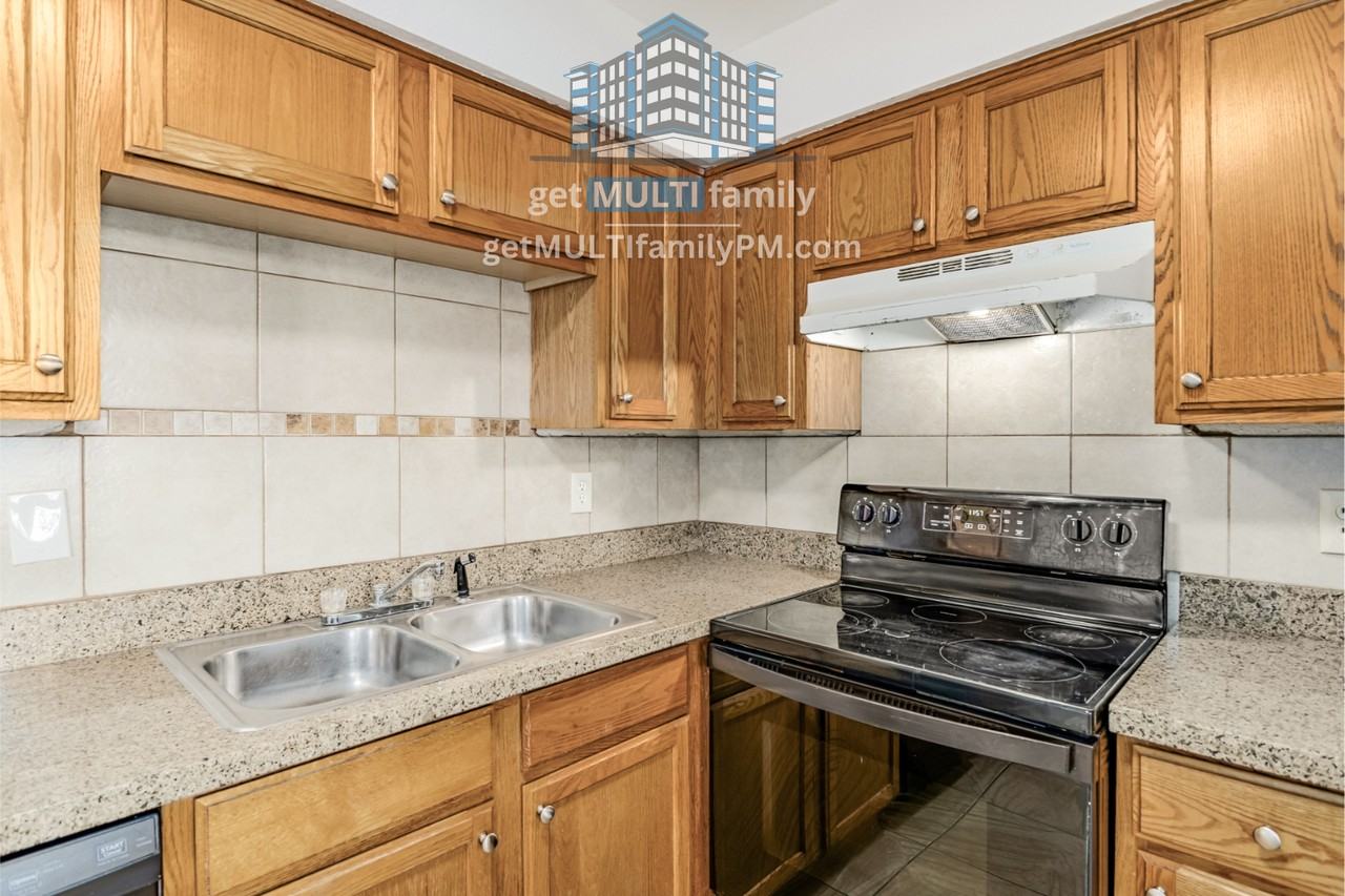 1925 E Hayden Ln #103 - Photo 4 of 28