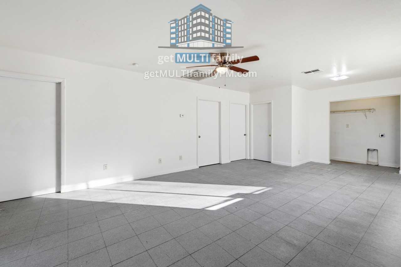 1224 E Apache St #2 - Photo 5 of 18