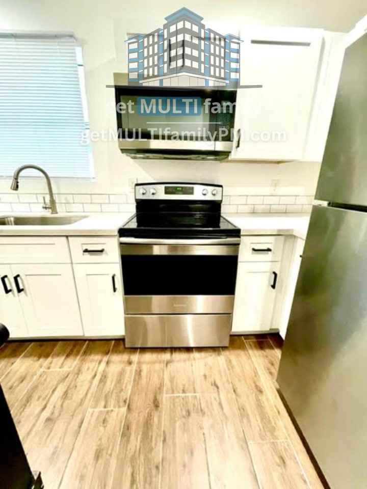 1402 E Mckinley St #C - Photo 3 of 26