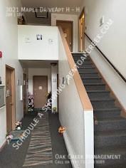 3021 3021 Maple DriveApt H #H - Photo 4 of 18