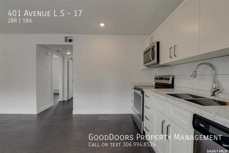 401 Avenue L S #17 - Photo 4 of 13