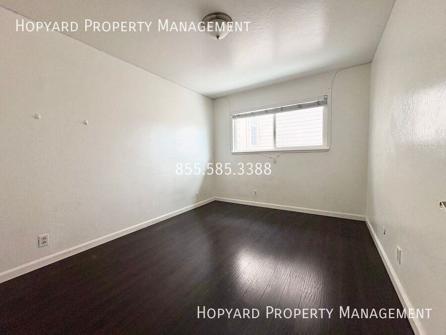 68 S 8th St #F - Photo 5 of 9