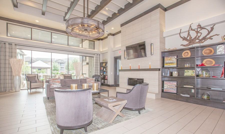 2250 2250 S Valley Pkwy, Lewisville, TX 75067, USA #39168 - Photo 4 of 7