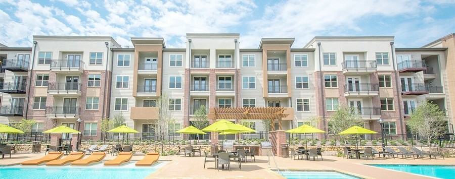 3825 Mapleshade Ln #66422 - Photo 3 of 7