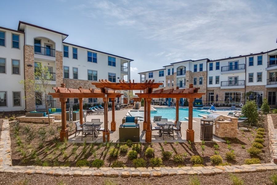 4100 4100 Northern Cross Blvd Haltom City, TX 76137 #56327 - Photo 3 of 11