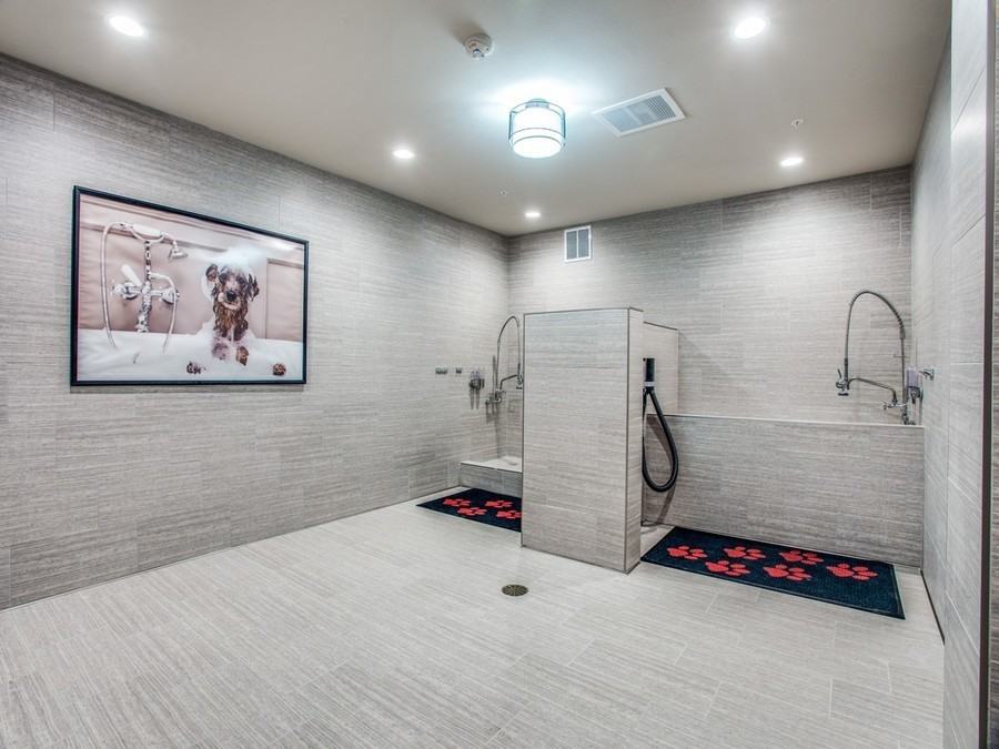 3900 W Northwest Hwy #3939 - Photo 5 of 11