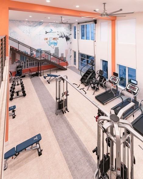 411 411 Harrold Street Fort Worth, TX 76107 #54191 - Photo 3 of 11