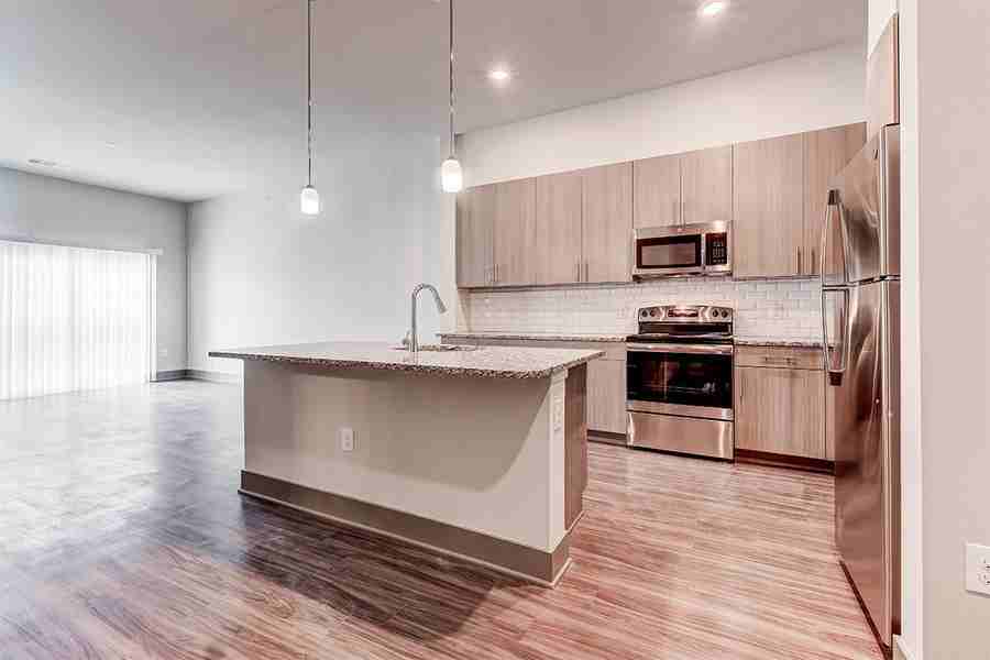 10151 Shoreview Rd #22443 - Photo 2 of 11