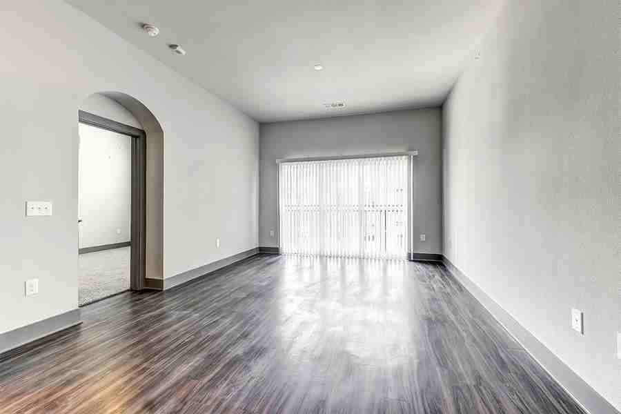 10151 Shoreview Rd #22443 - Photo 5 of 11