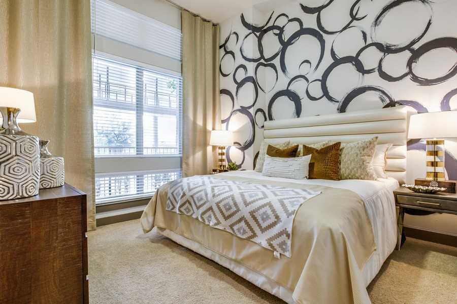 2225 Hermann Dr #150275 - Photo 3 of 9