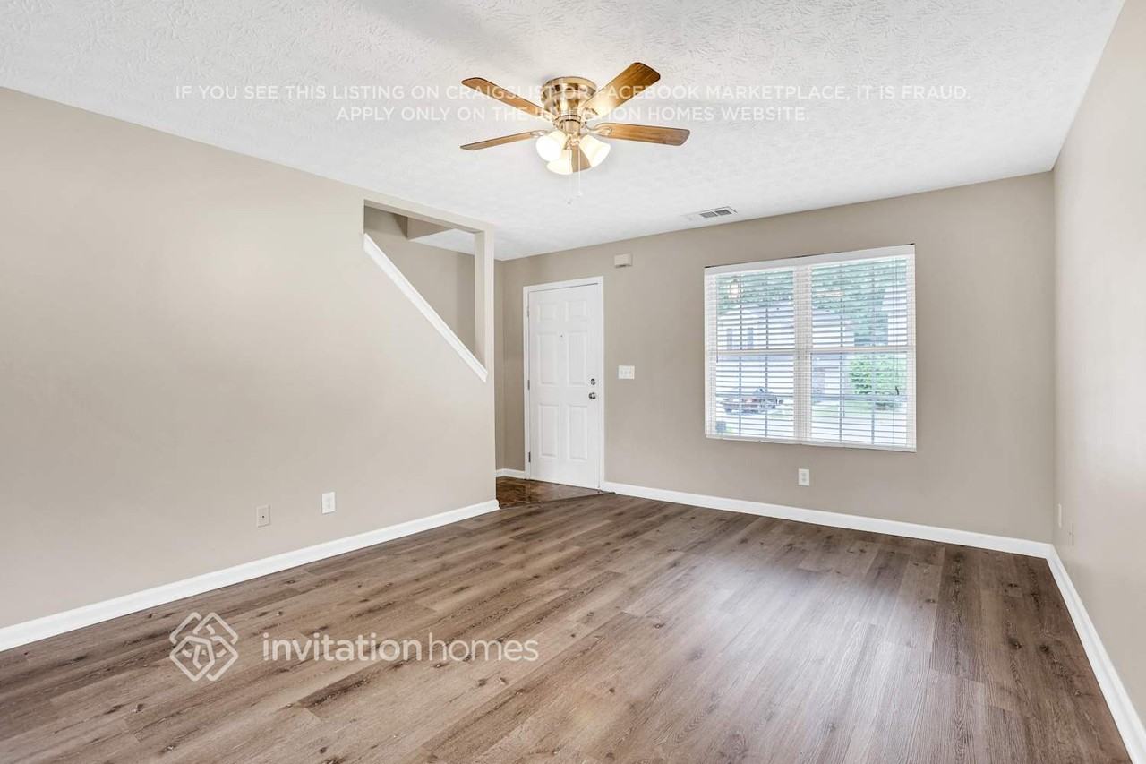 5315 Tussahaw Xing - Photo 3 of 25