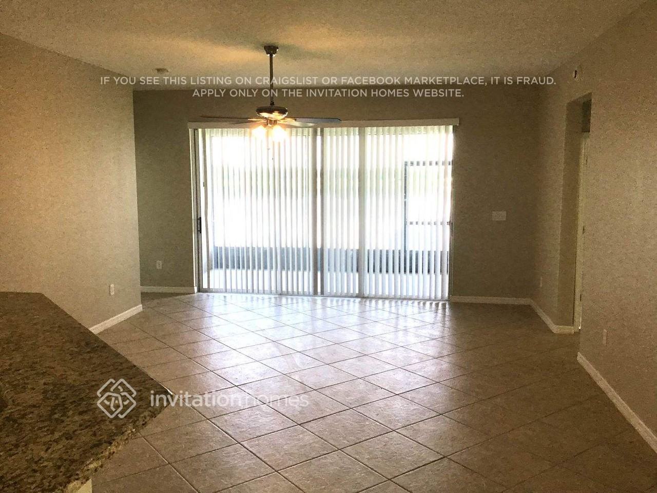 2908 Youngford St - Photo 5 of 9