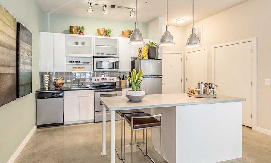 2900 W Lancaster Ave #15738 - Photo 3 of 7