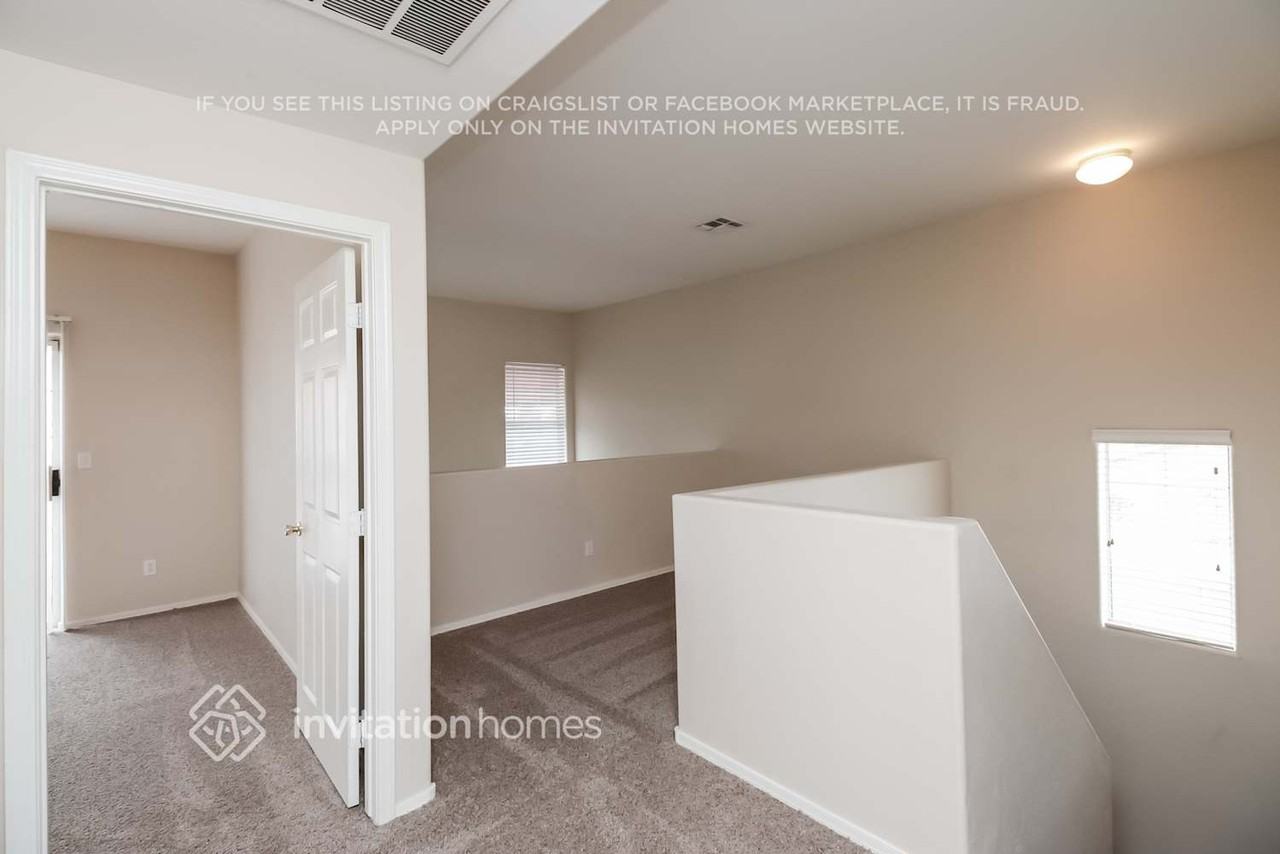 1007 W Libra Dr - Photo 7 of 18