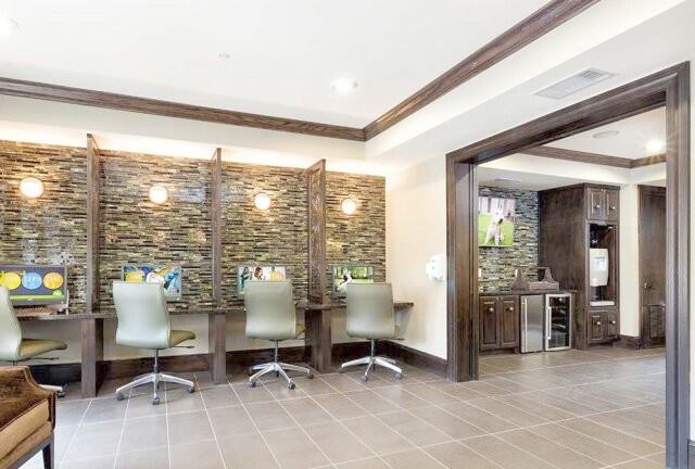 757 Lake Carolyn Pkwy #17981 - Photo 3 of 7