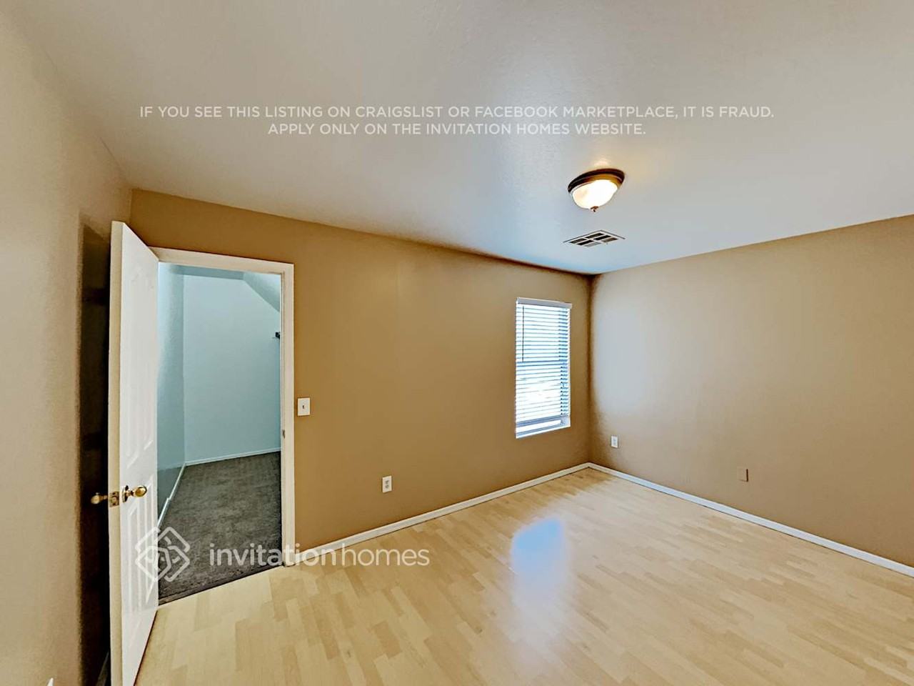 1323 S 121st Ln - Photo 7 of 9