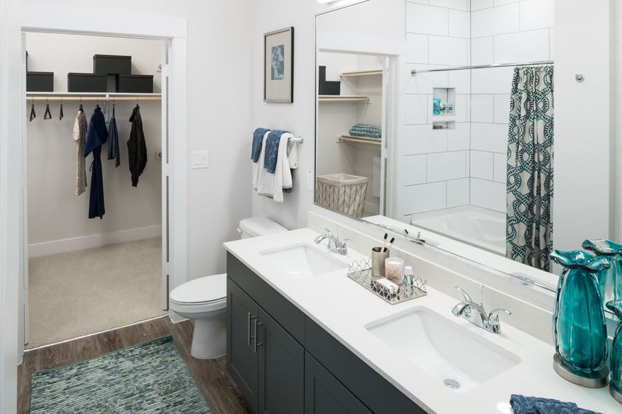 4005 Roseland Ave #22018 - Photo 4 of 11