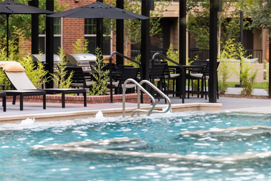 400 E Dallas Rd #24214 - Photo 5 of 11