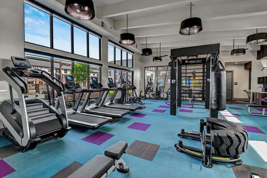 15733 Golf View Dr #24911 - Photo 4 of 10