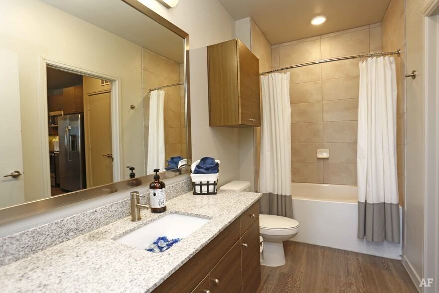 4151 N Central Expy #28369 - Photo 5 of 11