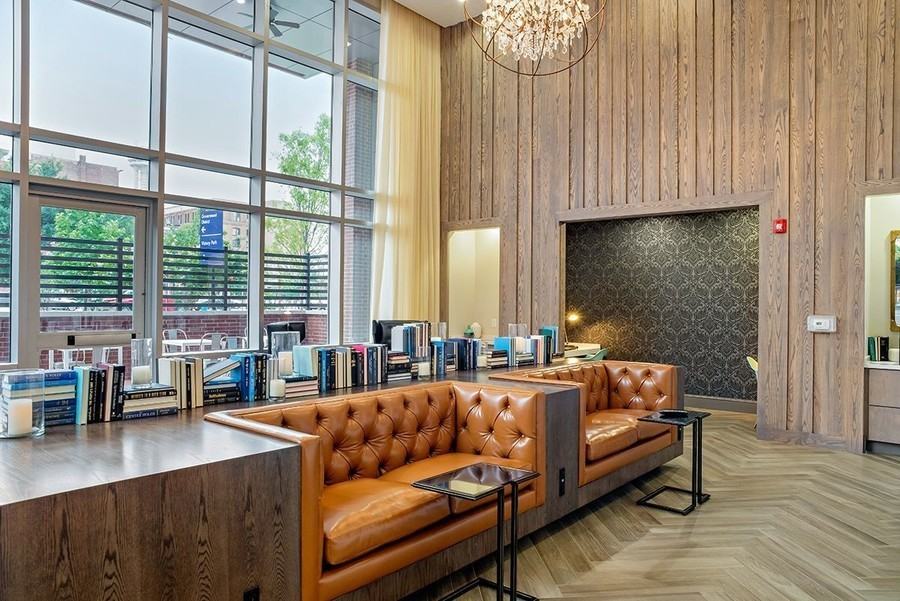 1951 N Record St #28194 - Photo 3 of 11