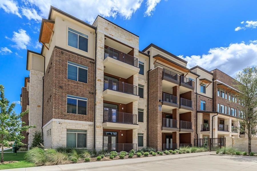 19327 Talavera Rdg Apt 4408 #157731 - Photo 2 of 11