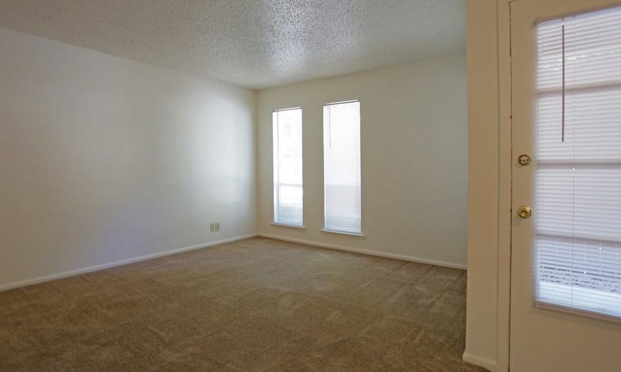 Hillcrest & Gentleman #165 - Photo 2 of 50