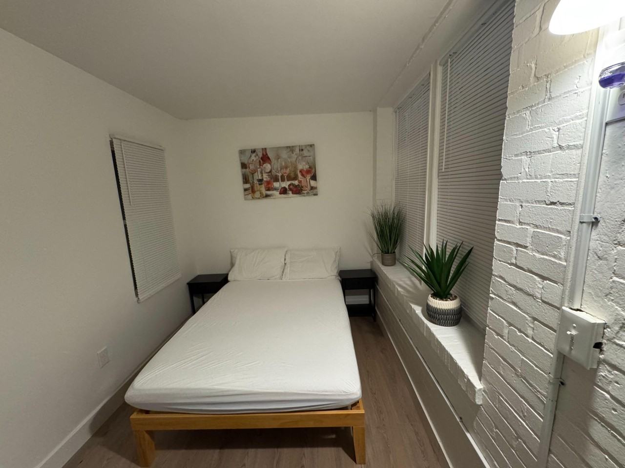 S St Se - Photo 4 of 6