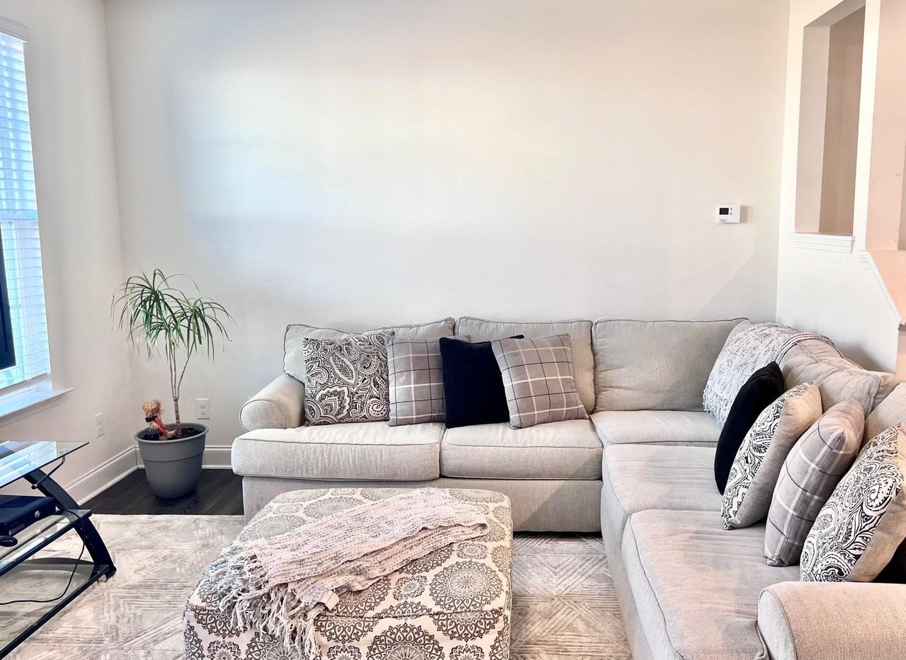 Wethergate Dr - Photo 4 of 9