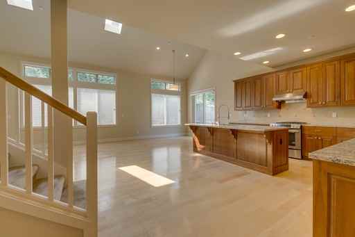 8305 Ne 161st Pl - Photo 5 of 25