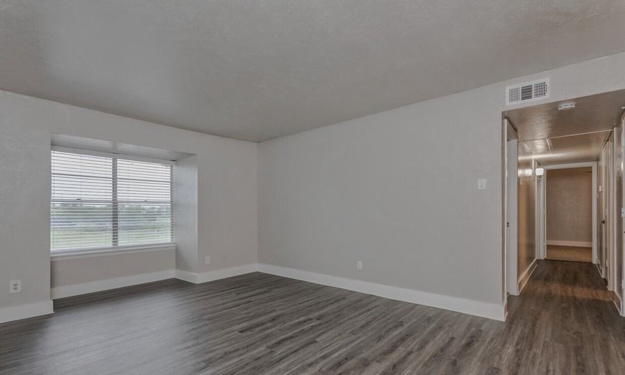 842 Timberlake Dr #2808 - Photo 7 of 16