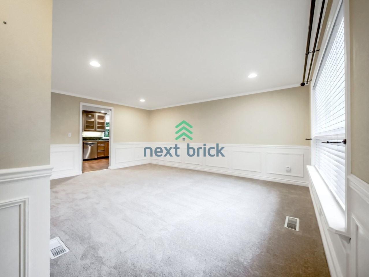 7506 143rd Ave Ne - Photo 4 of 23